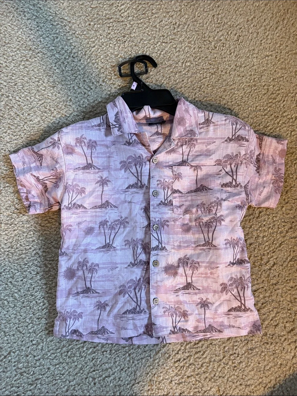 NEW No Tags Volcom Pink Tropical Print Short-Sleeve Button-Down Shirt